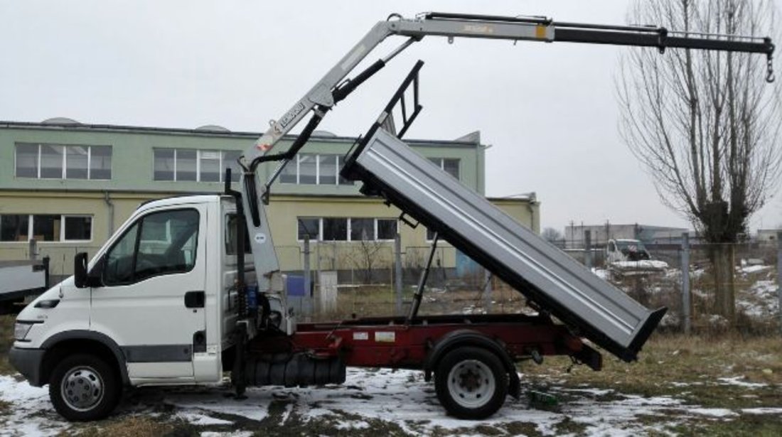 IVECO Daily Basculabil trilateral pe cutie cu macara RAR FACUT 3.5T