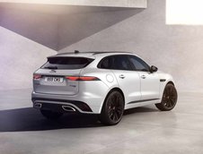 Jaguar F-Pace R-Dynamic Black si F-Pace SVR cu pachet Black