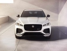 Jaguar F-Pace R-Dynamic Black si F-Pace SVR cu pachet Black