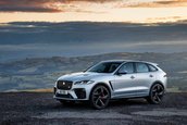 Jaguar F-Pace R-Dynamic Black si F-Pace SVR cu pachet Black