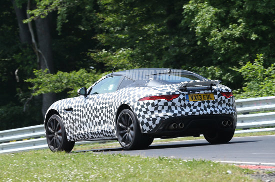 Jaguar F-Type Coupe la Nurburgring