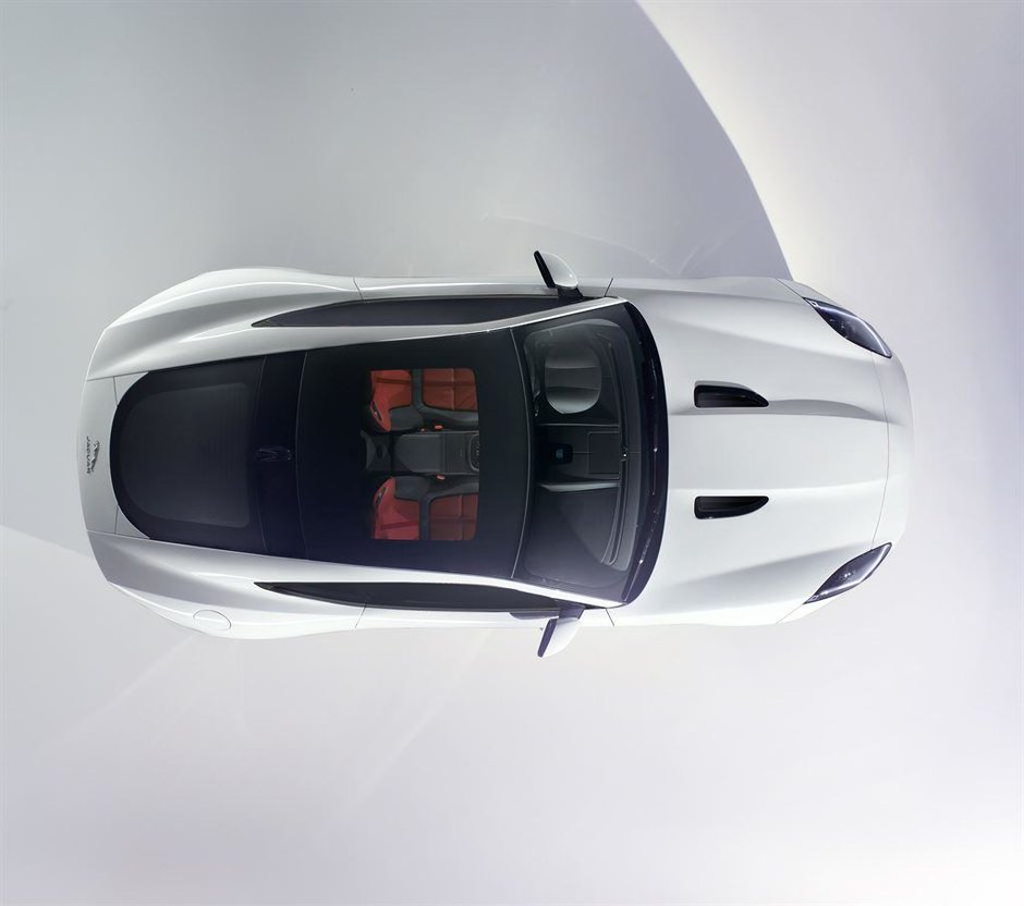 Jaguar F-Type Coupe - Primele poze