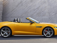 Jaguar F-Type poze reale