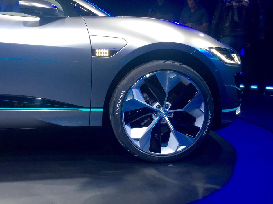 Jaguar I-Pace concept