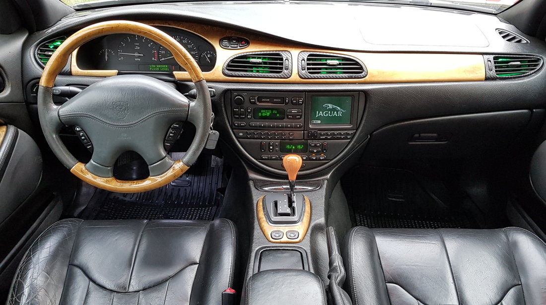 Jaguar S-Type Model FULL 2002