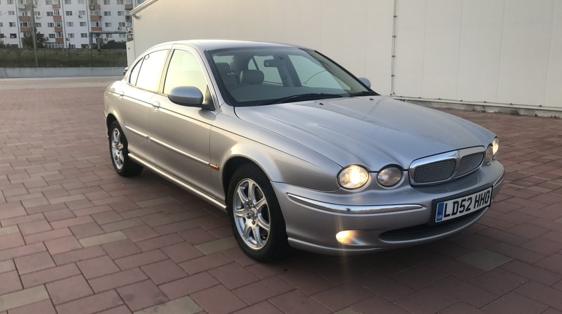 Jaguar X-Type 2.0i V6 2003