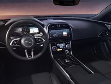 Jaguar XE 300 Sport