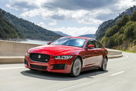 Jaguar XE S si XF S