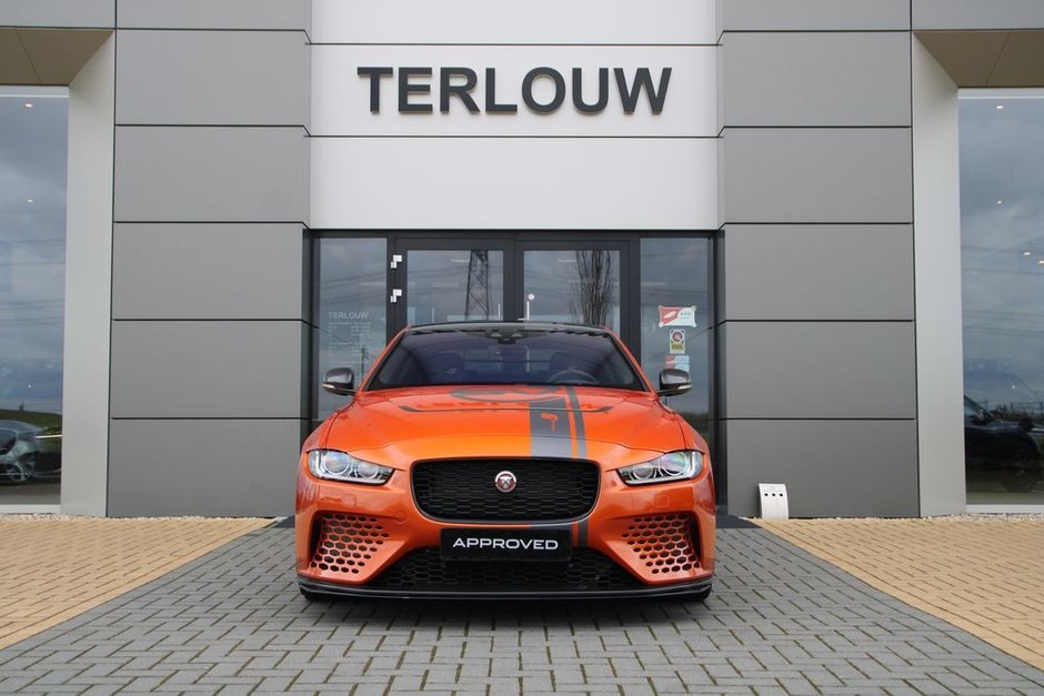 Jaguar XE SV Project 8 de vanzare