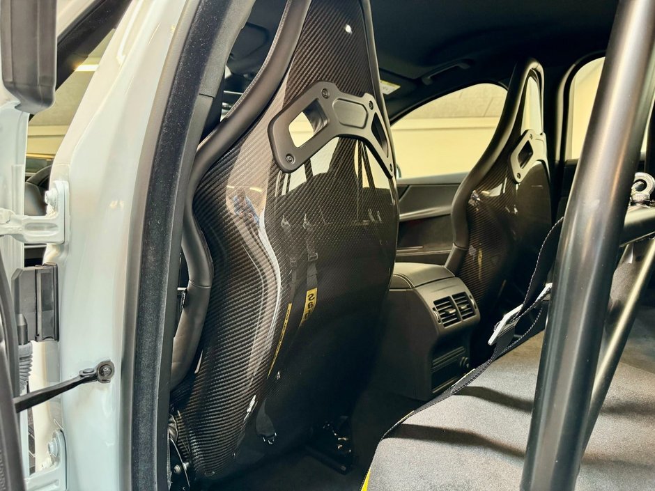 Jaguar XE SV Project 8 de vanzare