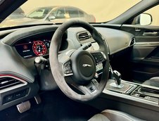 Jaguar XE SV Project 8 de vanzare
