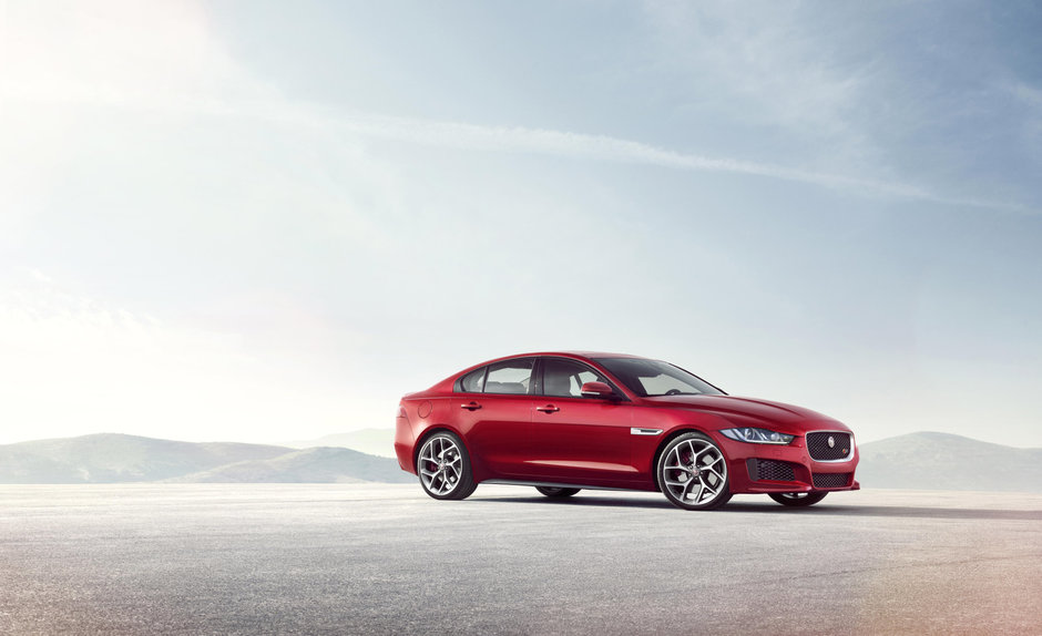 Jaguar XE