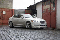 Jaguar XF by Loder1899