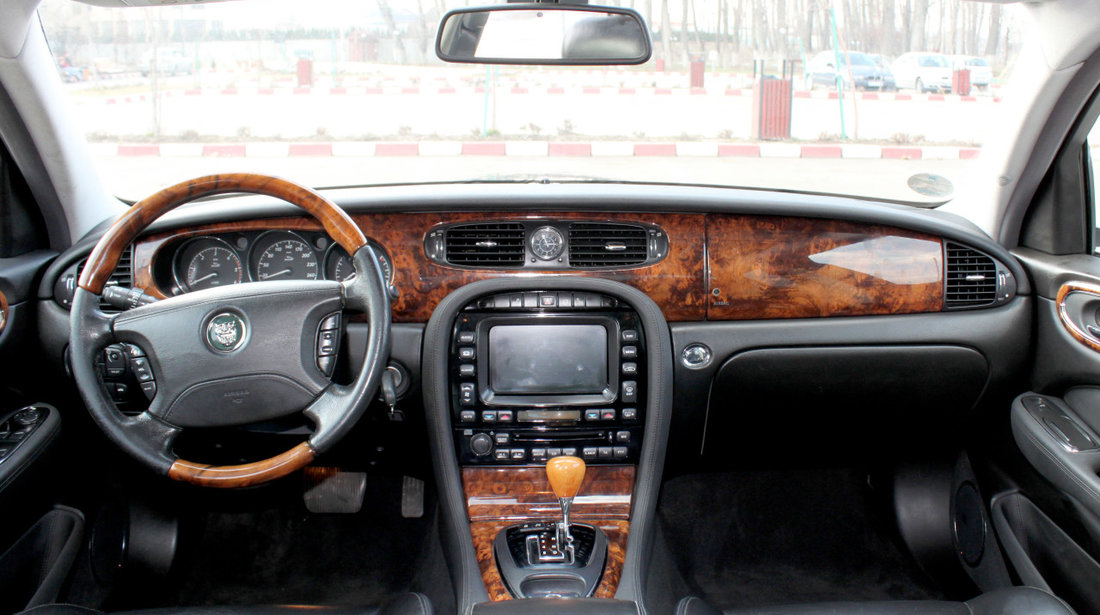 Jaguar XJ 2.7 D 2006