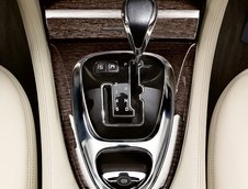 Jaguar XJ Portfolio 2009