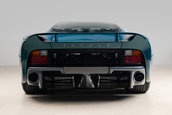 Jaguar XJ220 cu 26 de kilometri la bord