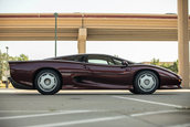 Jaguar XJ220 de vanzare