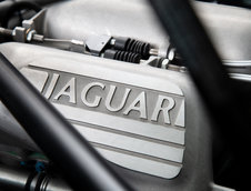 Jaguar XJ220 de vanzare