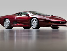 Jaguar XJ220 de vanzare