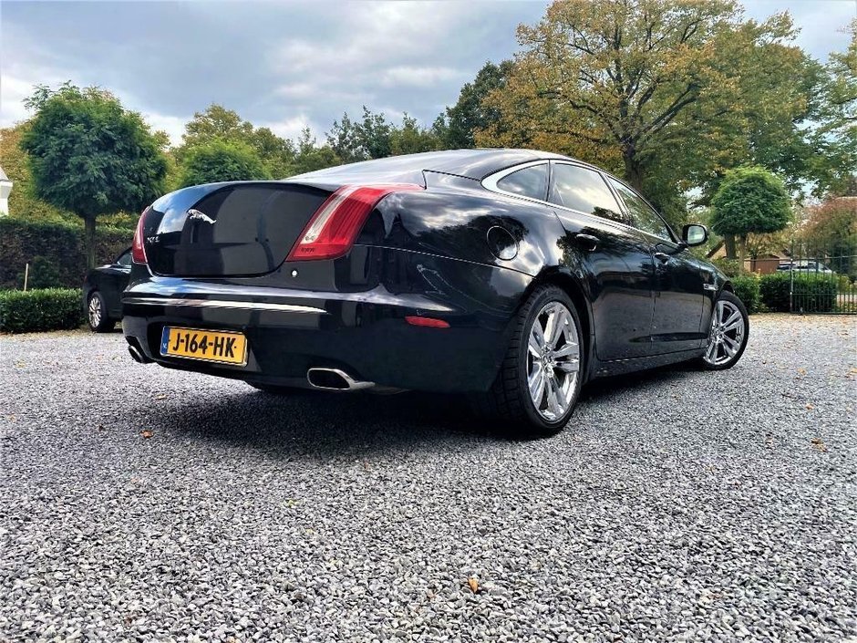 Jaguar XJL de vanzare