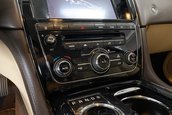 Jaguar XJL Portfolio de vanza