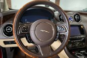 Jaguar XJL Portfolio de vanza
