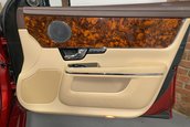 Jaguar XJL Portfolio de vanza