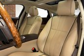 Jaguar XJL Portfolio de vanza