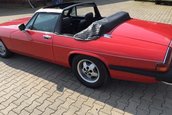 Jaguar XJS decapotat