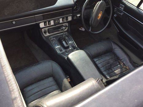 Jaguar XJS decapotat