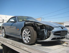 Jaguar XK Convertible transformat in Aston Martin Vanquish