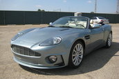 Jaguar XK Convertible transformat in Aston Martin Vanquish