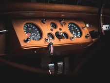 Jaguar XK120 restaurat