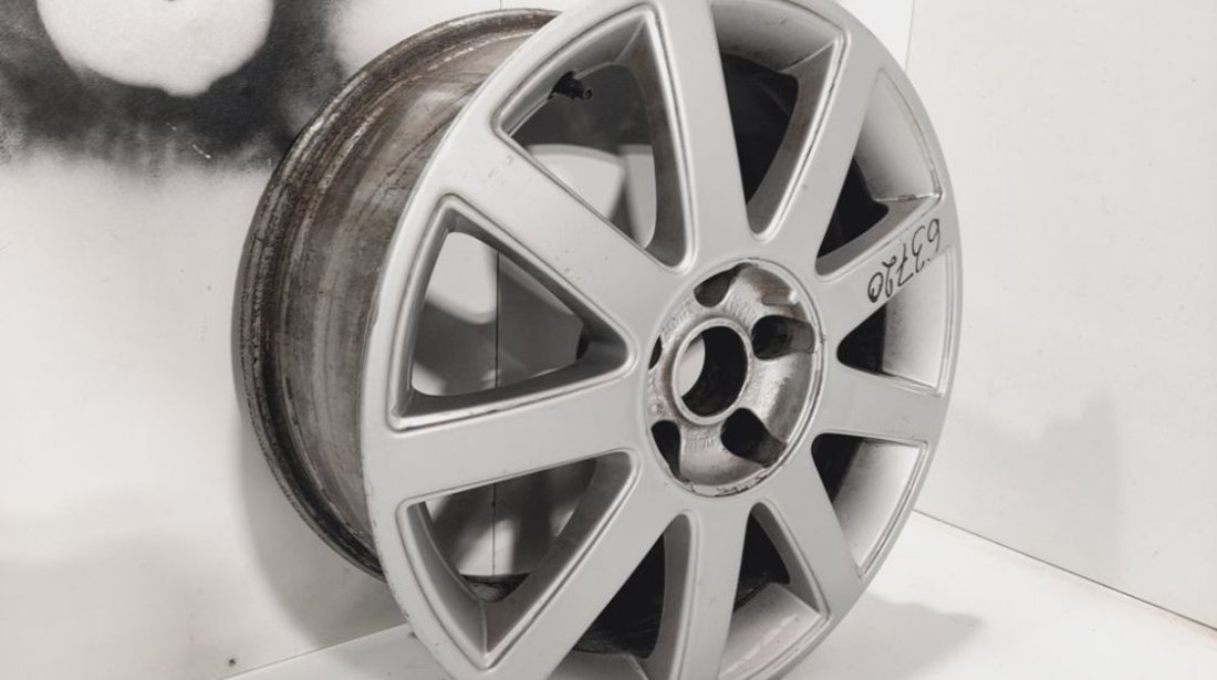 Janta aliaj Audi A4 / A6 / A8 dimensiune 7.5JX17H2 ET43 distanta prezoane 5X112