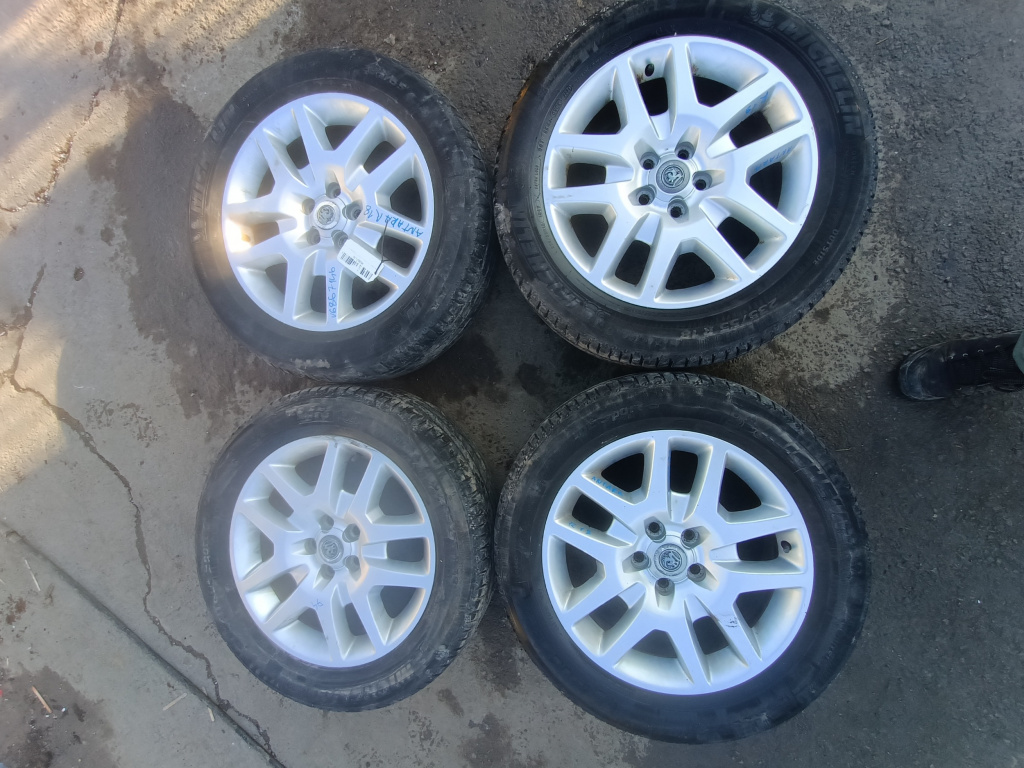 Janta Aliaj Set Opel Antara 2006-2015 2.2 Cdti 4X4 A 22 Dm Motorina R18 5X115 Anvelope Vara Anvelope Stare Buna