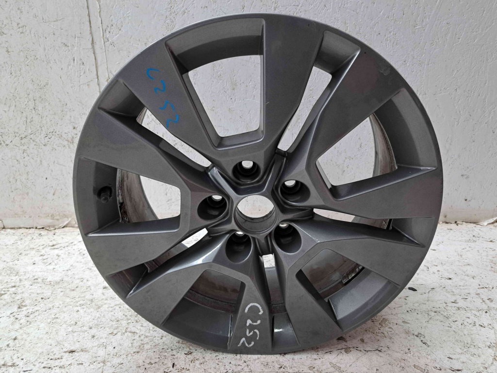 Janta aliaj Skoda Yeti (5L) [Fabr 2009-2020] 5X112 / R17 / ET45 / 7J