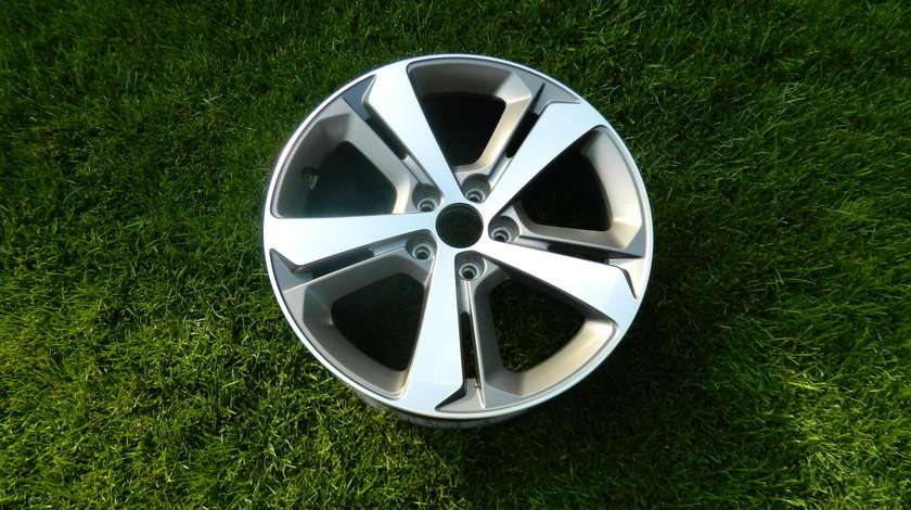 Janta PEUGEOT 308 7.5JX17, ET 5-44 GRIS DIAMANTEE cod 9677989777