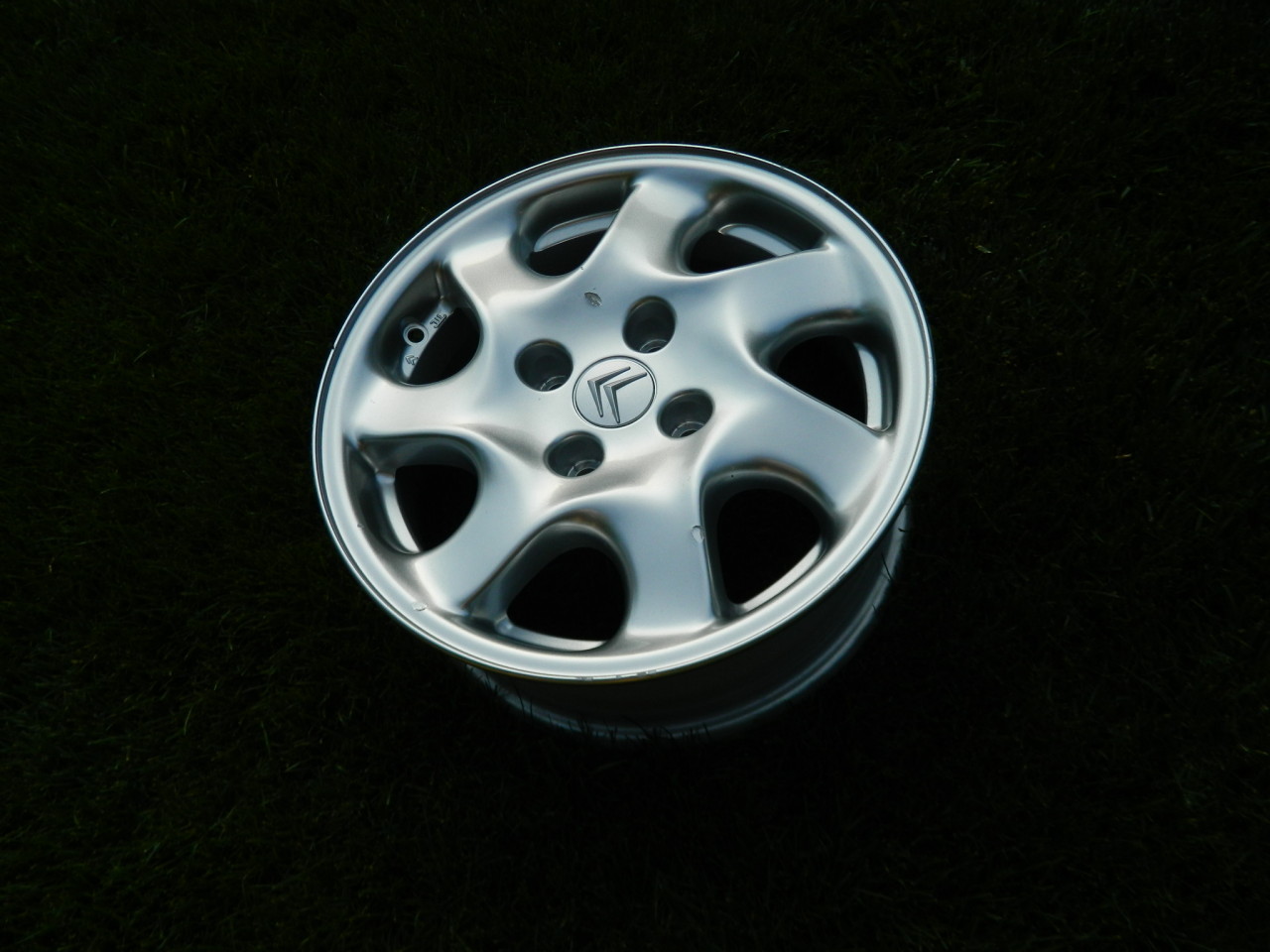 Janta Peugeot R15