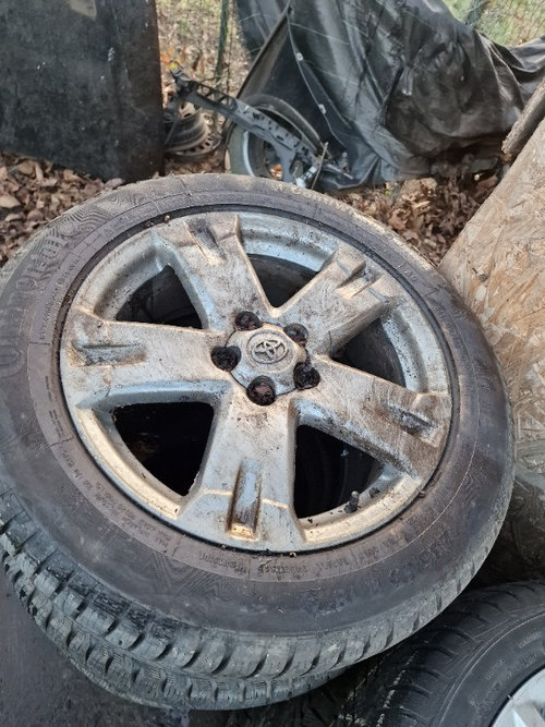 Janta Toyota Rav 4 pe 18