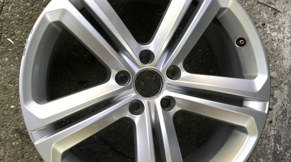 Janta VW  R-Line originala 18 inch