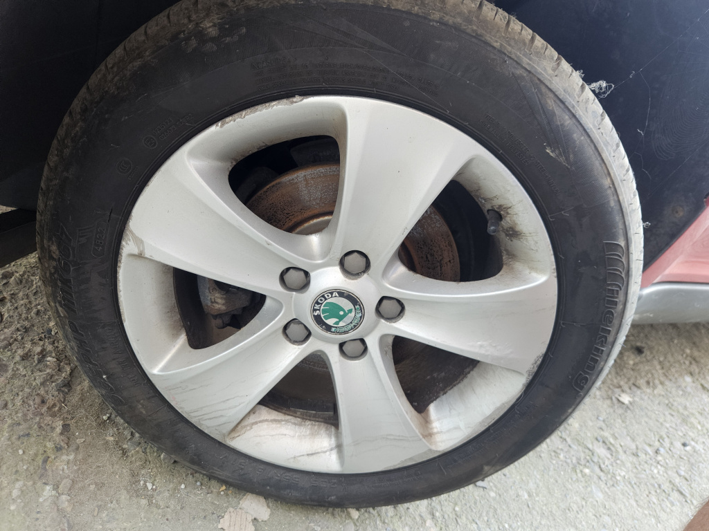Jante 16 Skoda Yeti Benzina 2010, 205/55R16