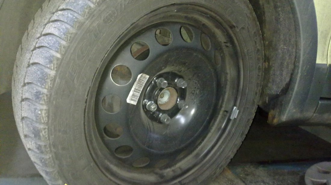 Jante 16 Tabla Vw Audi Skoda Cu Anvelope Iarna 205 55 16 goodyear