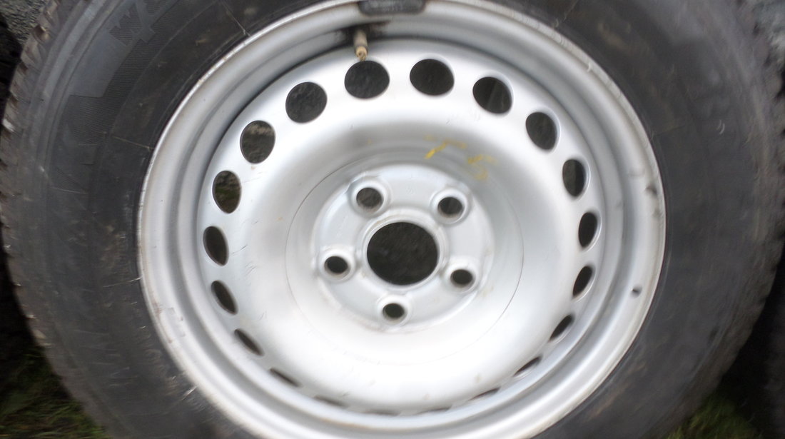 Jante 16 Tabla VW T5 Iarna 215 65 16 Bridgestone