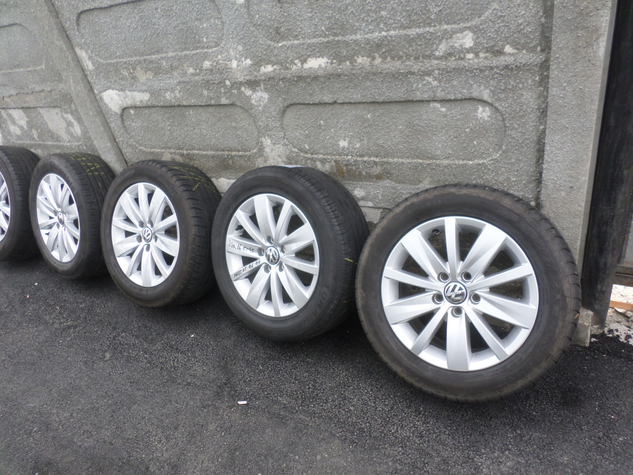 Jante 16 VW Passat B6 3C 215 55 16 Vara