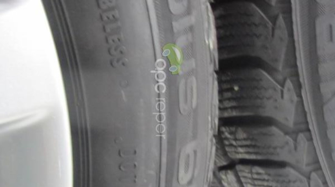 Jante 17 Roti complete Iarna Originale Audi A6 4G 225/55R17 Uniroyal