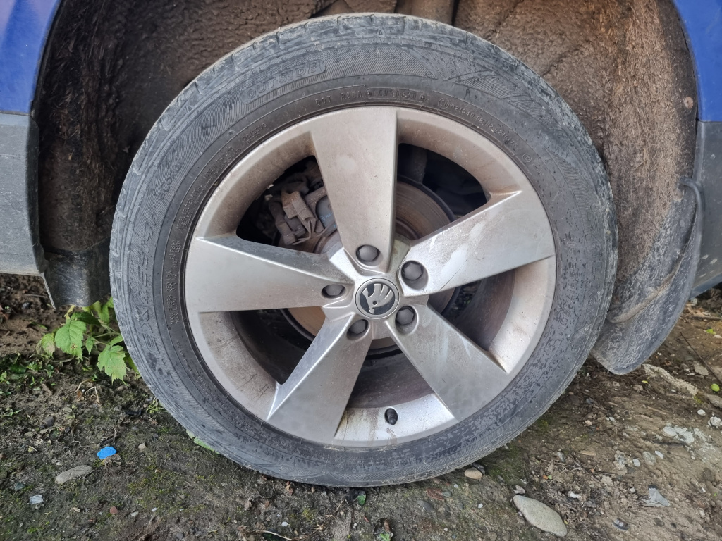 Jante 17 Skoda Karoq 2020, 215/55/17