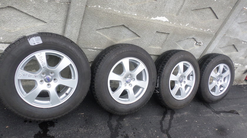 Jante 17 Volvo XC60 XC70 XC90 VARA 235 65 17 NEXEN DOT (5117)