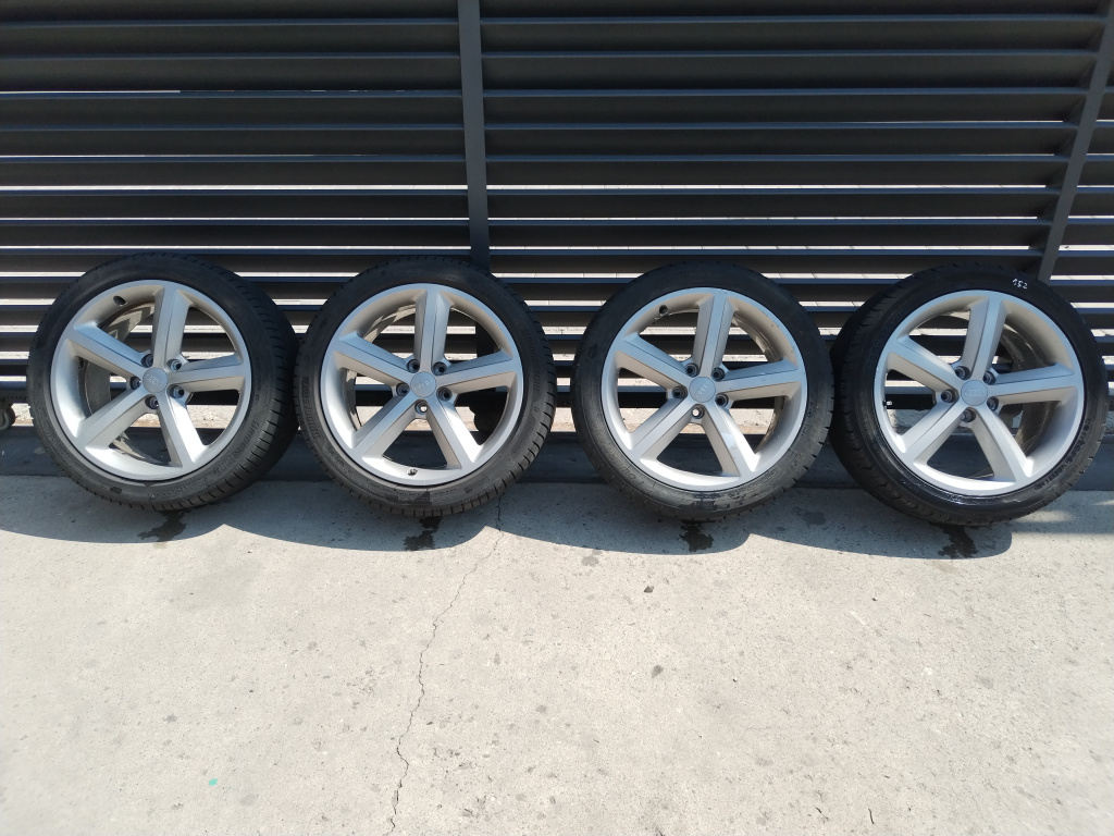 Jante 18 - 5 prezoane Audi A4 (2008-2011) [8K2, B8] 2.0 Motorina 2011, 245/40R18 / 8.0JX18H2 / ET47 / 8K0601025Q