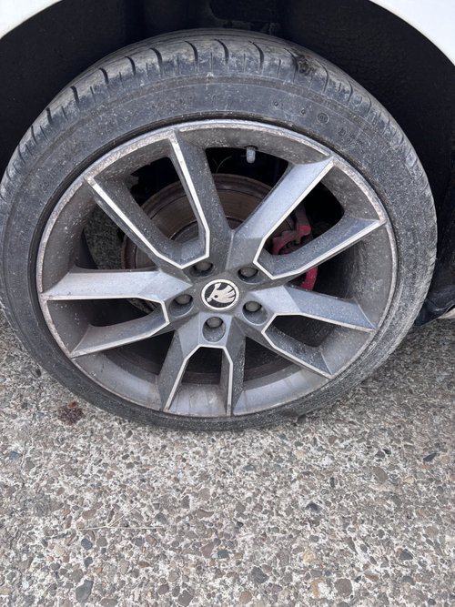 Jante 18 - 5 prezoane Skoda Octavia 3 2.0 Motorina 2014, 225/40R18