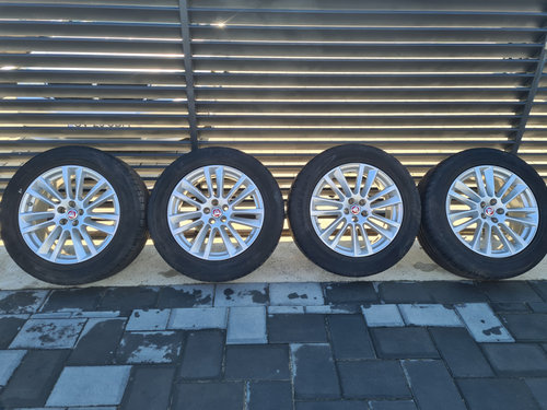 Jante 19 - 5 prezoane Jaguar F-Pace (2016->) [X761] 2.0 Motorina 2019, 255/55/R19 / HK83-1007-DA / 8...
